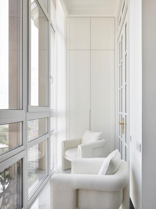 Потрясающая двухкомнатная квартира в духе парижских интерьеров. 06