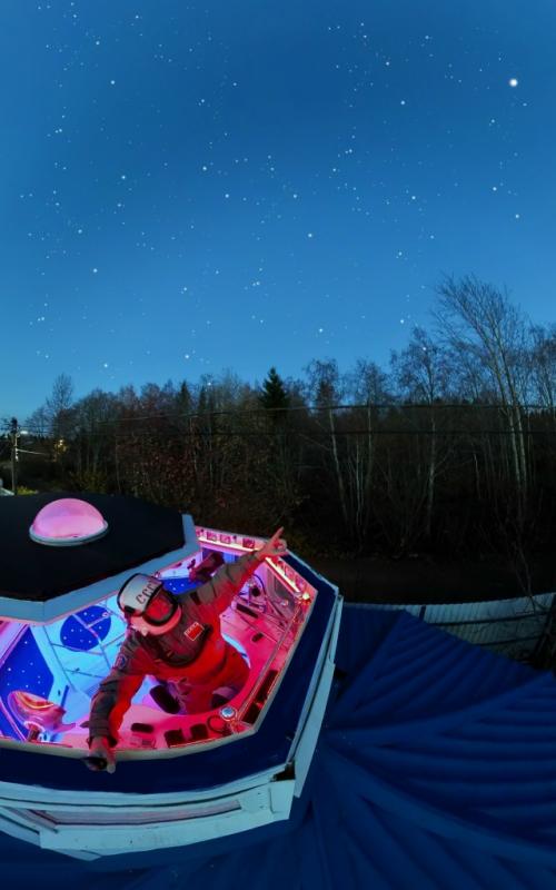 Российский инженер оформил квартиру и дачу в духе Чужих и Star Wars - без дизайнеров и шаблонов. 08