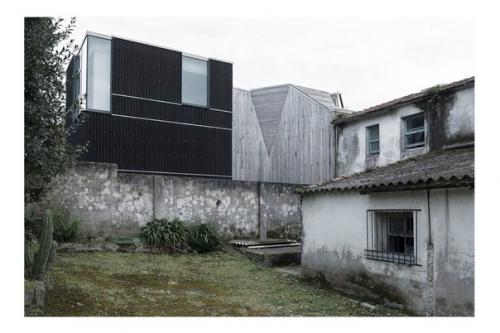 Дом в олейросе / Emilio Rodr? 01