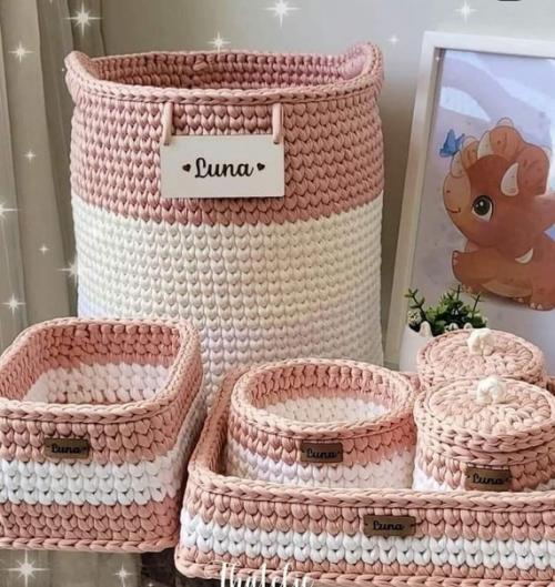 Абсолютный хит и уже не один год - наборы вязаных корзинок! 06