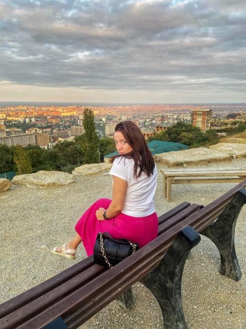 Ну вот наконец - то я и добралась до написания третьего поста о нашей поездке. 06