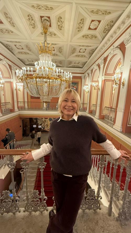 Редкое событие в Петербурге - маркет Светский Винтаж в роскошном особняке купцов Елисеевых. 06