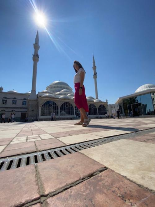 Ну вот наконец - то я и добралась до написания третьего поста о нашей поездке. 02