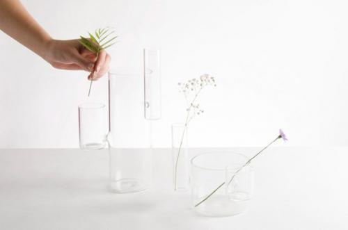 В сентябре, как обычно, мир предметного и интерьерного дизайна захлестнула волна новинок. 02