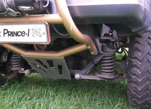 Черный Принц.  Этот автомобиль настоящий фурор на московском автосалоне 1995-го года произвел. 09