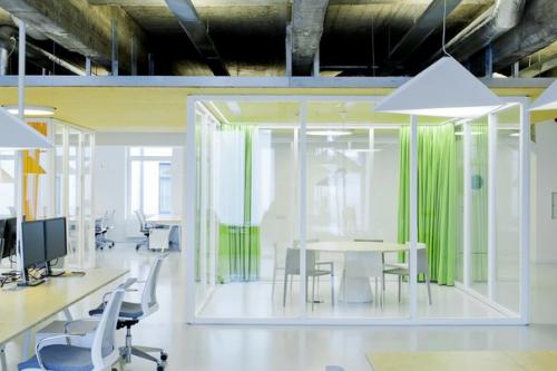 Офис компании WIX от архитекторов Inblum в Вильнюсе. 08