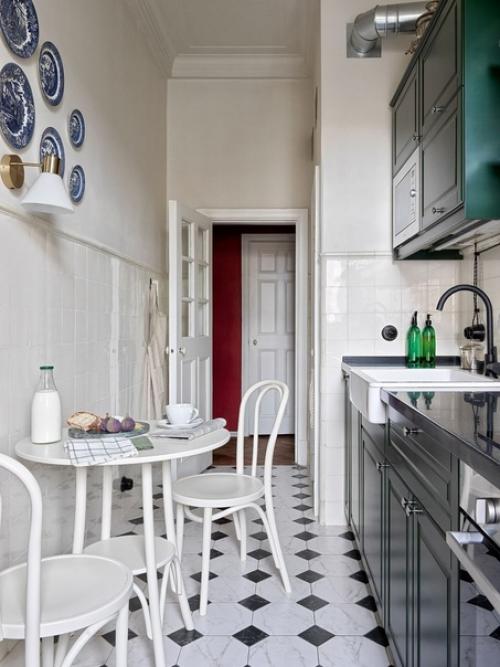 Ещё один Советский проект Алёны Сковородниковой в жилом корпусе всем известной сталинской высотки - гостиницы Украина. 07