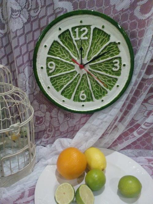 Яркая, сочная, антиавитаминозная, цитрусовая серия часов. 04