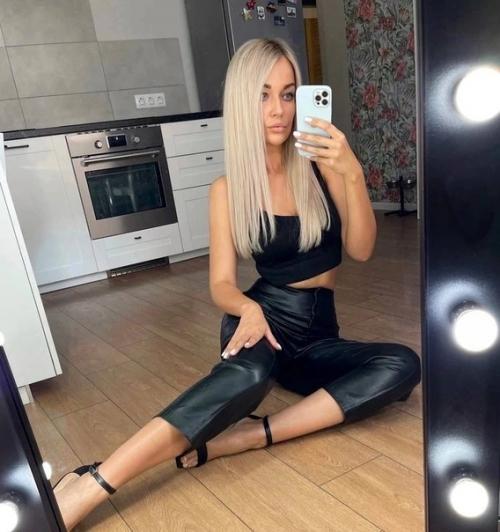 В питере мастер, делавший ремонт, убил клиентку, после того, как ей не понравился ремонт квартиры. 02