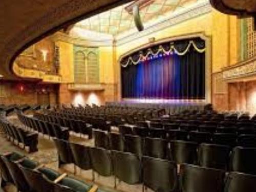 Итак, наш поход в театр состоялся! 03