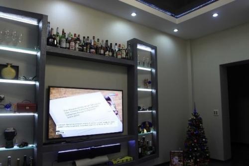 Чем старее дом, тем тяжелее проходит там капитальный ремонт. 03