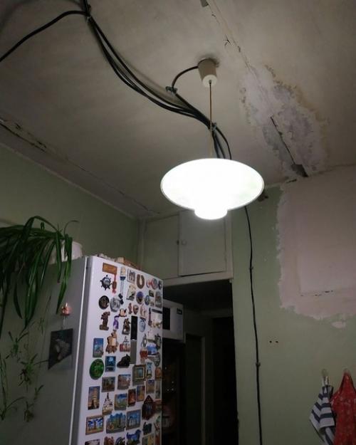 Крохотная кухня, 5 кв. 02