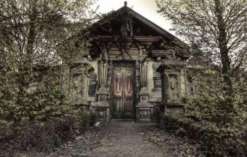 Самый страшный ресторан в мире. 01