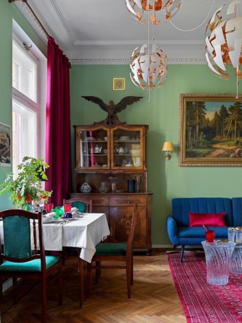 Ещё один Советский проект Алёны Сковородниковой в жилом корпусе всем известной сталинской высотки - гостиницы Украина. 01