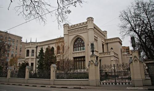 10 самых красивых особняков Москвы. 01