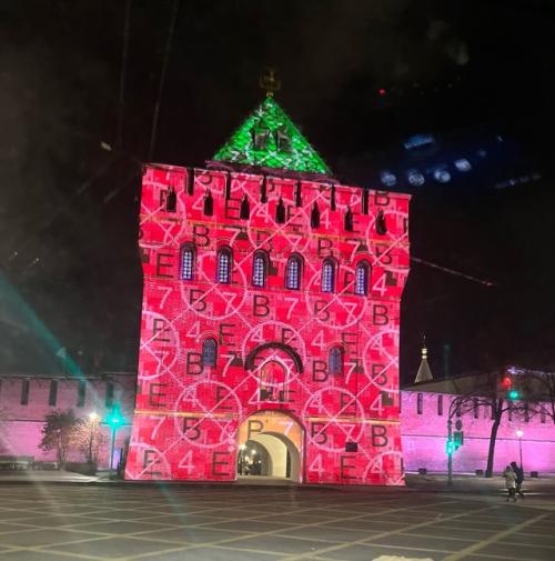 Праздничный понедельник всегда приятнее обычного. 05