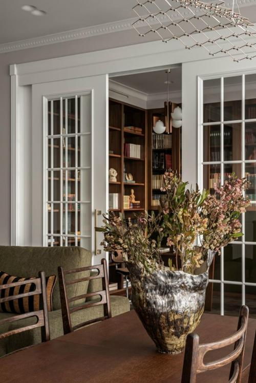 Когда заказчики попросили: Только Никакого Глянца - чем Шершавее и Старее, тем Лучше, стало ясно, что проект будет особенным. 06