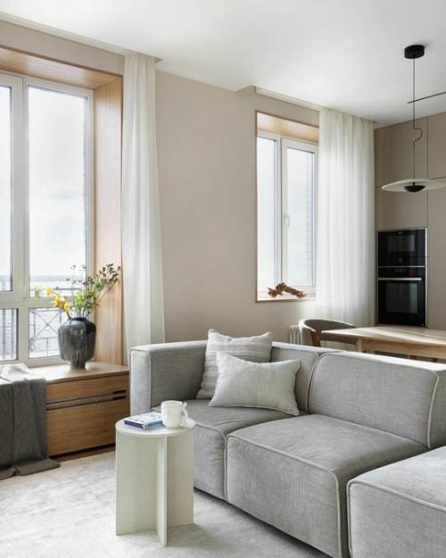 Дизайнеры студии Dsgnhub оформили интерьер трехкомнатной квартиры для семьи из трех человек: мамы, папы и сына - школьника. 01