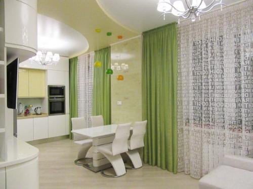 Почему стоит?  Сходить на? 02