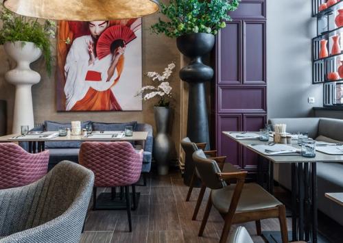 У группы Рестостар четыре ресторана в Челябинске, и у трех из них провокационные названия. 03