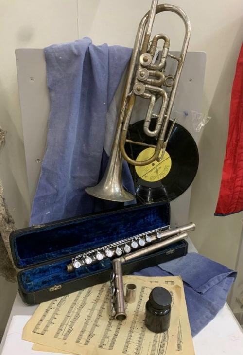 Художники часто блошиные рынки посещают. 08 Художники часто блошиные рынки посещают. 08