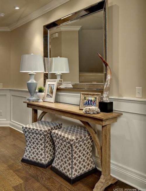 Бежевый цвет - один из самых популярных для оформления стен в гостиной и спальне.