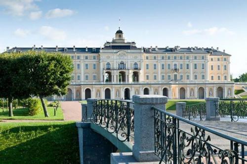 Стрельна: дворец Петра I и константиновский дворец. 01