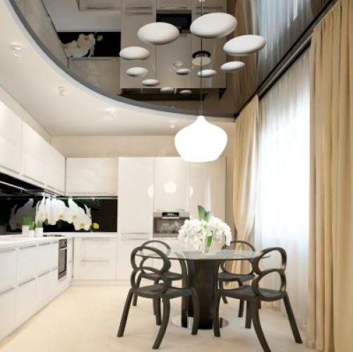 Черный потолок в интерьере. 01