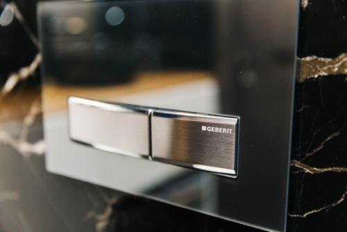 Когда уборная тоже комната. 04