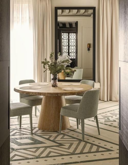 Чтобы вернуть заброшенному палаццо Xiii века его величие, дизайнерам Анне ковре и Фредерику тубау де Кристо потребовалось семь лет реставрации. 04