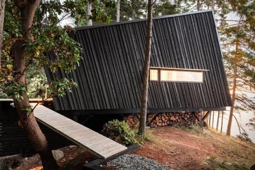 Этот дом необычной формы имеет площадь 35 кв. 01