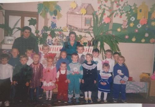 1992 год, детский сад по тем временам считался современным.  