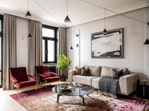 Квартира, расположенная в доме 1952 года постройки. 04