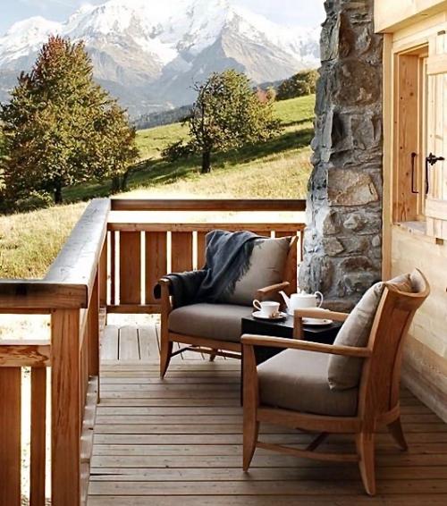 С ростом индустриализации жители городов стали нуждаться в свежем воздухе и смене обстановки. 02