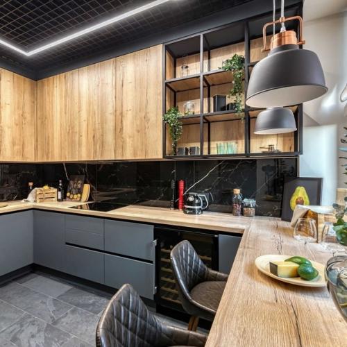 Кухня - гостиная с брутальными материалами. 05