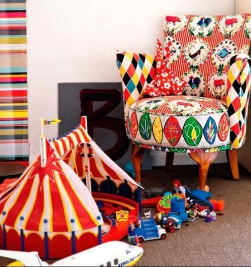 Уютный пэчворк.   Пэчворк - это Лоскутное рукоделие, при котором из различных кусочков ткани, лоскутков сшивается цельное изделие. 07