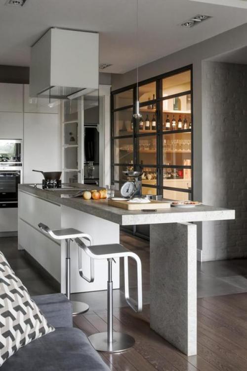 Мягкие природные оттенки, деревянные пол, мрамор на кухне и ванной комнате, изящная мебель в стиле mid - Century в интерьере дома в Варшаве. 02