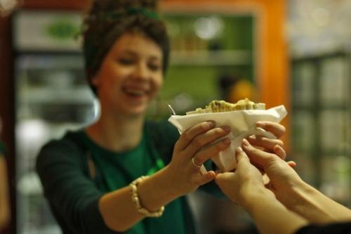 Самые интересные и необычные фастфуды Петербурга. 01