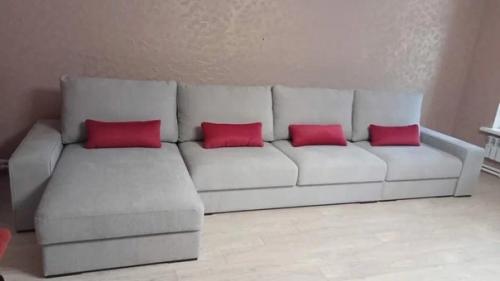 С диваном San - Paulo ваша гостиная превратится в полноценную зону отдыха! 06 С диваном San - Paulo ваша гостиная превратится в полноценную зону отдыха! 06