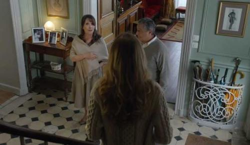 Хохотали весь фильм, ну а я еще получила и эстетическое удовольствие от интерьеров. 01