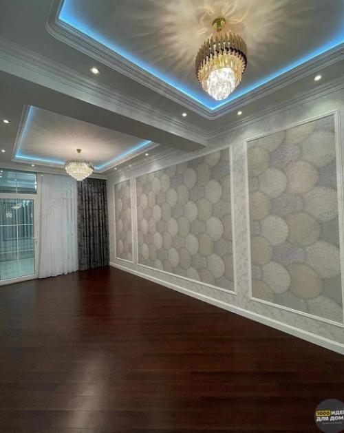 Законченный ремонт. У стен очень интересная фактура. 07