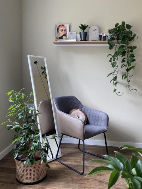 Вот такой вот интерьер в загородном доме домике на 90 кв. 05