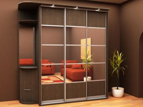 Шкаф.   Внимание!  Только в том случае, если говорить об объективных достоинствах шкафа - купе, то это, в первую очередь, экономия места. 02