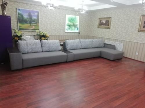 Ни для кого не секрет, что гостиная - это Лицо любой квартиры или дома. 03