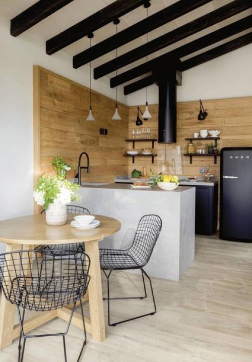 Дом в горах в деревенском стиле с элементами индустриального. 02