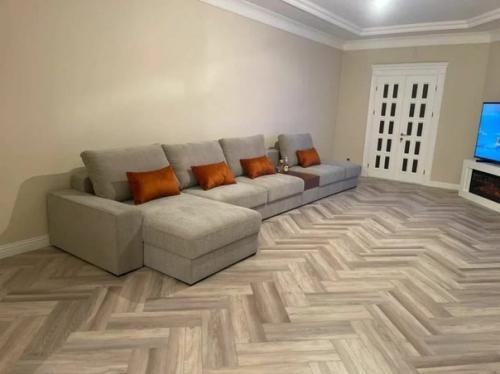 С диваном San - Paulo ваша гостиная превратится в полноценную зону отдыха! 07 С диваном San - Paulo ваша гостиная превратится в полноценную зону отдыха! 07