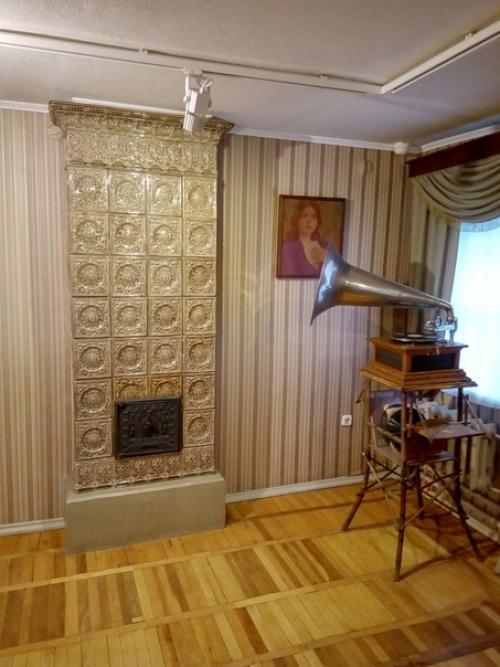 Уютный и атмосферный музей Мир Забытых Вещей рассказывает о быте горожан. 07