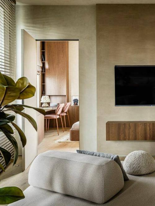 Новый проект можно сравнить с большой книгой о семейной жизни - уютной, доброй и очень живой. 02