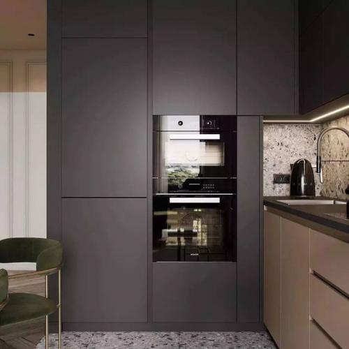 Необычная отделка и грамотный функционал в интерьере кухни - гостиной. 01