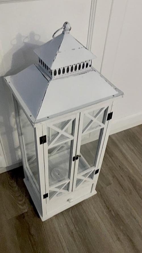 Декоративные подсвечники - фонари способны эффектно дополнить собой практически любой стиль интерьера. 03